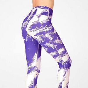 High-waisted printed PureLuxe 7/8 Purple and White Patterned Leggings M